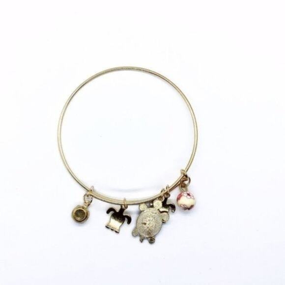 Beaded Sea Turtle Charm Colorful Bangle Bracelet - Picture 5 of 8